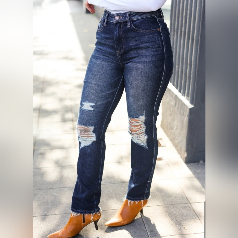 Judy Blue Straight Fit Dark Wash Med Rise Distressed Denim Jeans Size 13/31
